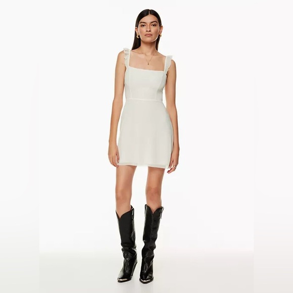Aritzia Dresses & Skirts - Wilfred
Fete Dress